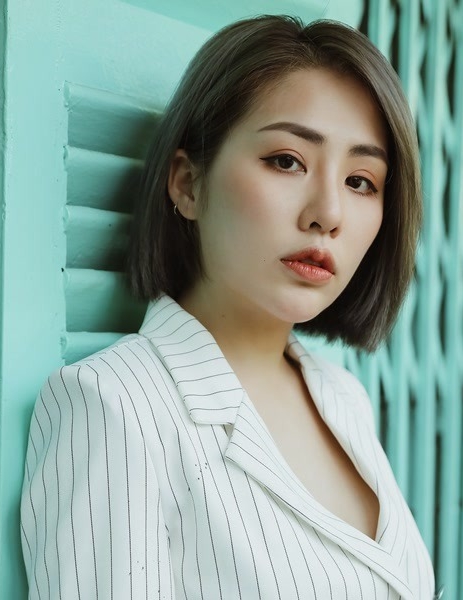 Du Uyên: Xinh đẹp, tài năng nhưng một phần thanh xuân trôi qua đầy hối hận vì mối tình với Đạt G - Hình 1