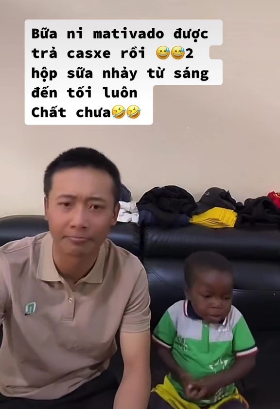 Quang Linh Vlogs và Lôi Con nhảy cực sung khi thiếu vắng Thùy Tiên, biểu cảm của nhóc tì cưng xỉu - Hình 8