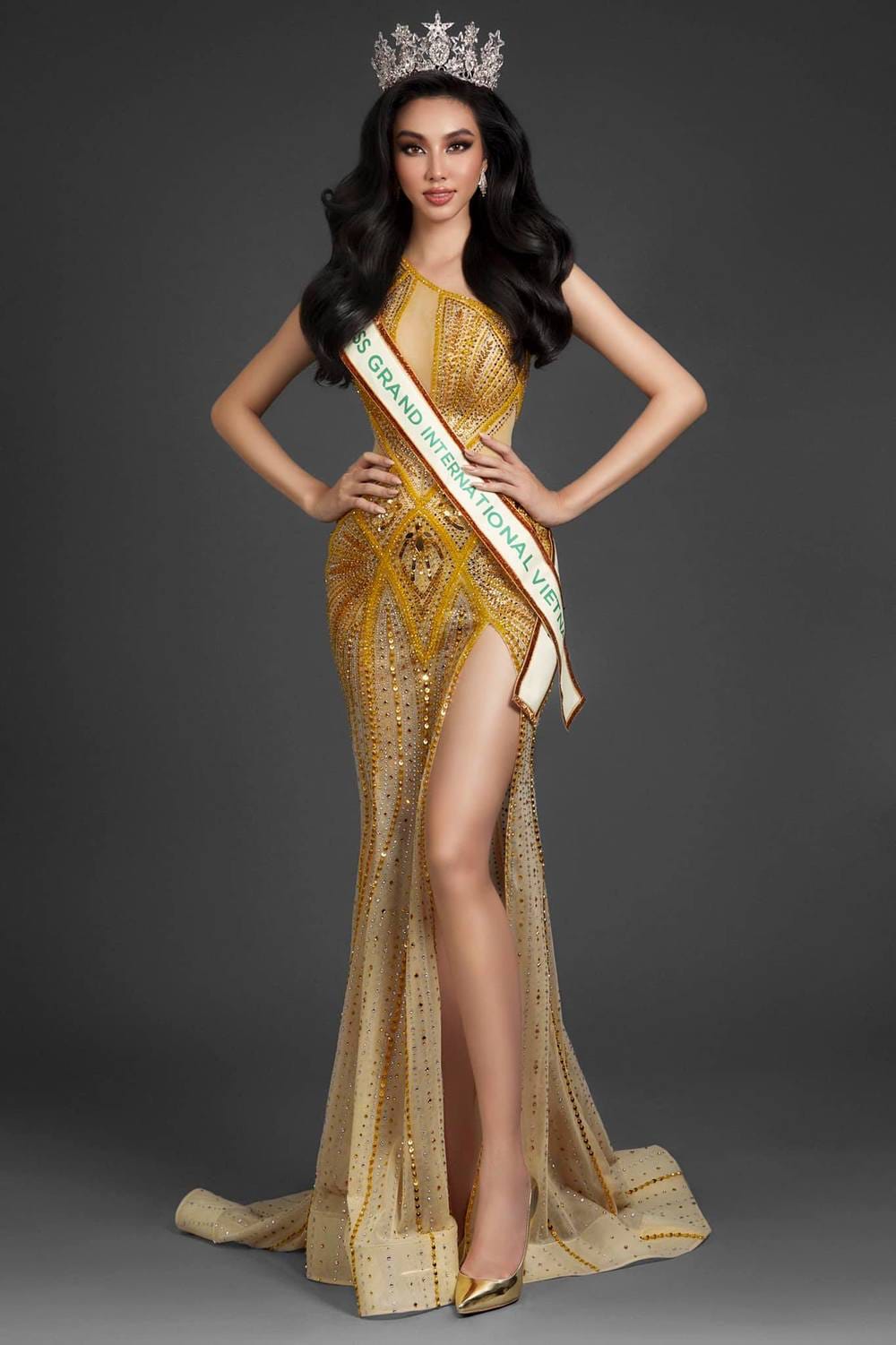 Thuỳ Tiên bị tấn công bằng ngôn từ dữ dội bởi admin trang sắc đẹp trước khi thi Miss Grand International 2021 - Hình 2