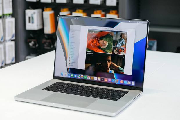 Cận cảnh mẫu MacBook Pro với giá bán gần 60 triệu đồng - Hình 4