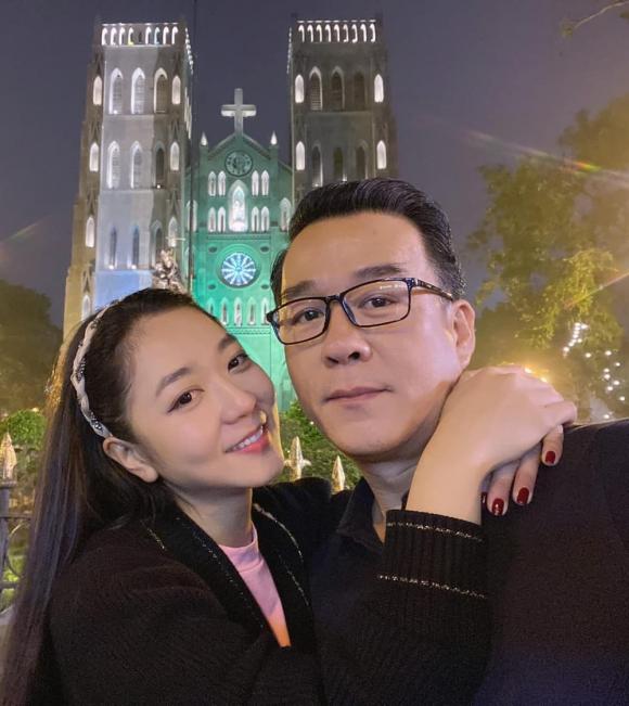 Hé lộ tình trạng hôn nhân của Hà Thanh Xuân và Vua cá Koi trên đất Mỹ: Nhớ em bao nhiêu cho vừa - Hình 3