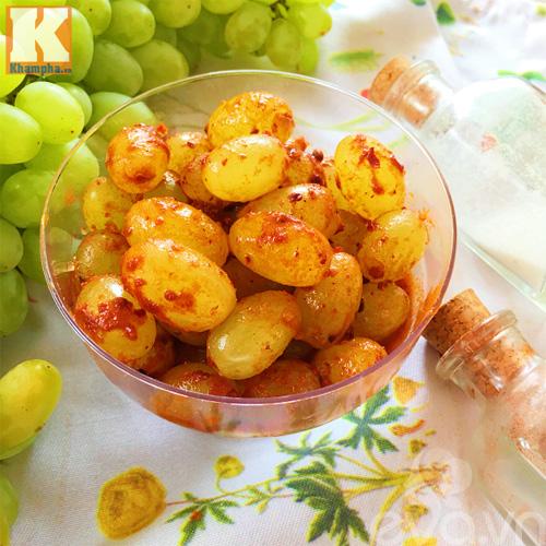 Cách làm món nho lắc chua cay mặn ngọt hút hồn chị em - Hình 11