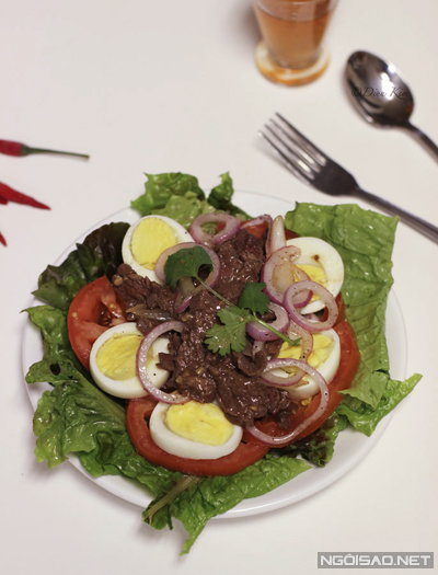 Cách làm món salad trộn thịt bò thanh mát, bổ dưỡng - Hình 1