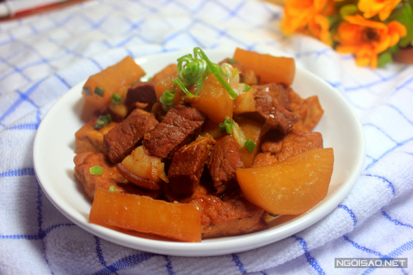Cách làm món thịt kho củ cải và đậu phụ giản dị nhưng rất ngon miệng - Hình 1