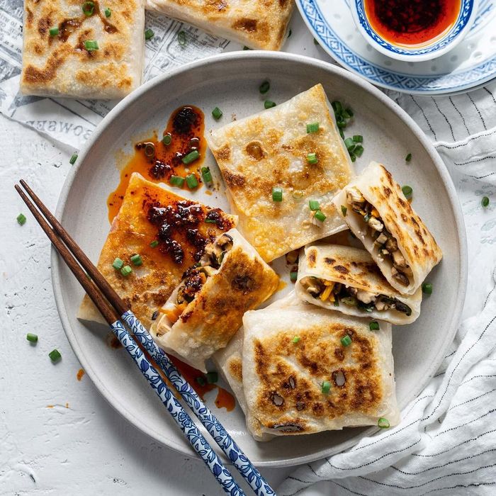 Làm bánh tráng chay chiên giòn cho ngày Vu Lan - Hình 1