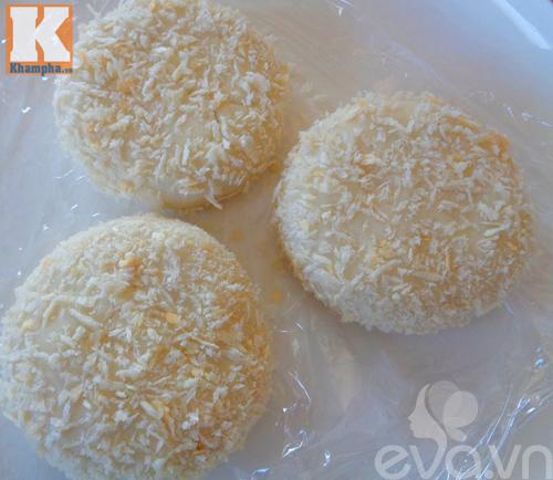 Làm món bánh rán nhân lạc chiên xù ăn chơi - Hình 8