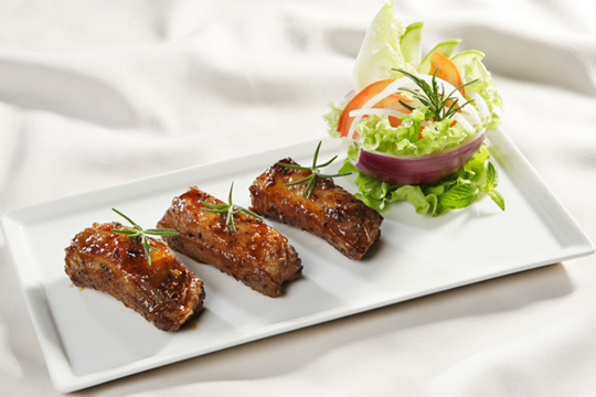 Sườn nướng lá hương thảo - Hình 1