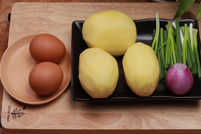 Top 5 món bánh khoai tây ăn vặt cực ngon có thể tự làm tại nhà - Hình 5