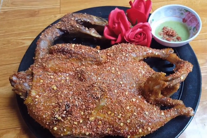 Vịt nướng: 7 cách ướp đậm đà, thấm gia vị giòn tan béo thơm vừa nhìn đã mê - Hình 9