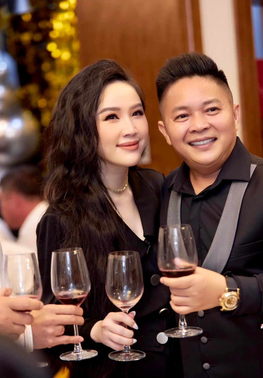Bảo Thy nghi vấn đang mang thai lần 2, để lộ loạt ảnh bụng to khiến dân tình ngỡ ngàng - Hình 14