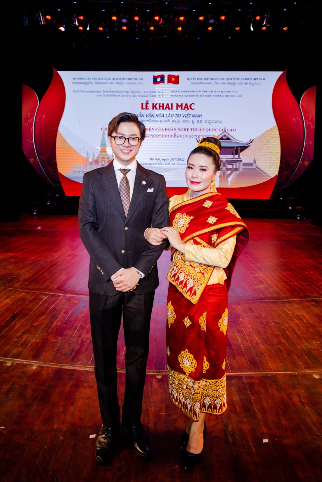 Soái ca VTV kể về kỷ niệm đáng nhớ khi làm MC 2 sự kiện văn hóa lớn về ngoại giao tại Việt Nam - Hình 2