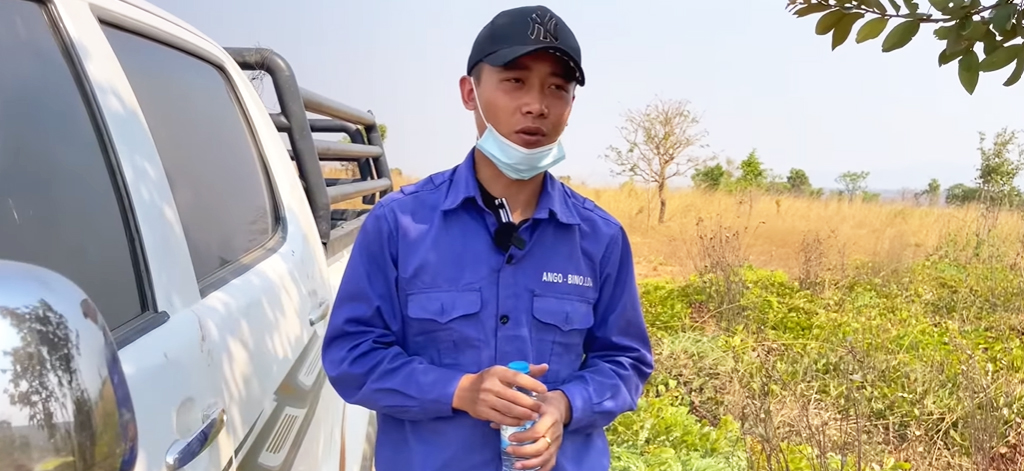 Bà Nhân đáp trả cực gắt khi bị mỉa mai bắt chước Hoa hậu Thùy Tiên, ké fame Quang Linh Vlog - Hình 6