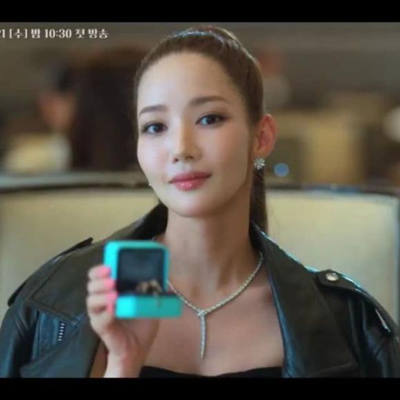 Park Min Young bị tình tin đồn của Lee Min Ho - Goo Hye Sun hạ gục, thua đau ở một điểm - Hình 3