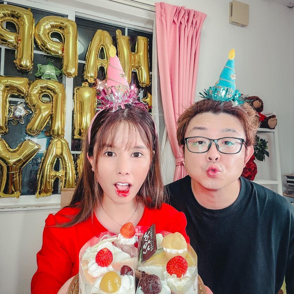 Bà Nhân Vlog đáp trả cực gắt khi bị nói 'làm màu' vì khoe tới điểm sâu xa châu Phi tặng quà - Hình 11