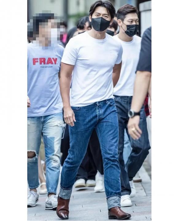 Hyun Bin thay đổi 180 độ khi về quê Son Ye Jin, bố mẹ vợ có phản ứng gây sốt - Hình 3