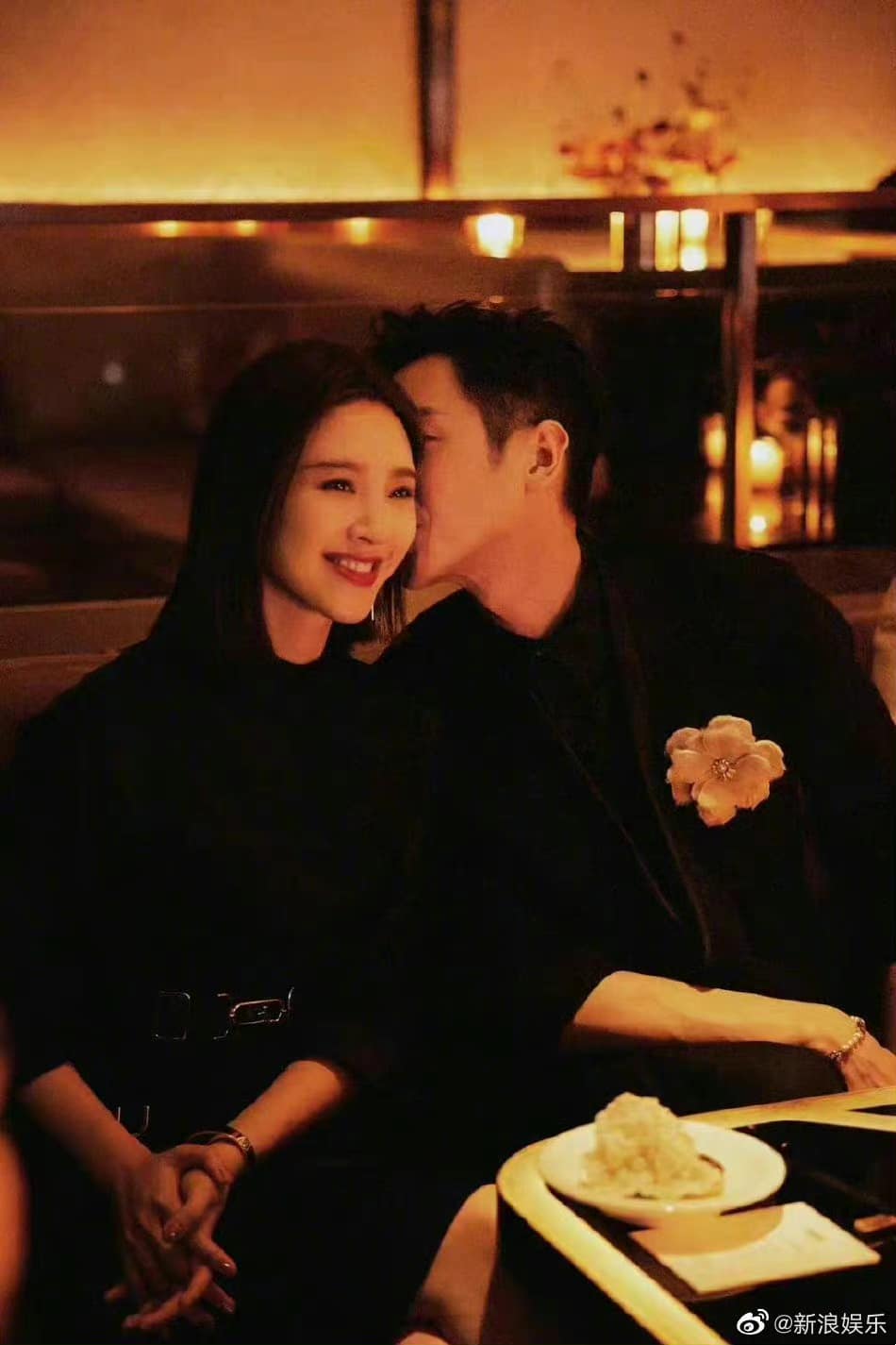 Trương Nhược Quân và Đường Nghệ Hân gây rụng tim, đậm chất ngôn tình tổng tài - kiều thê - Hình 7