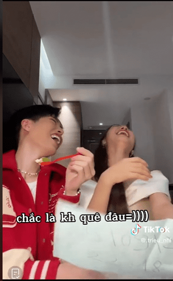 Đức Phúc sượng chín mặt vì gặp tình huống trớ trêu khi diễn cùng Hòa Minzy - Hình 3