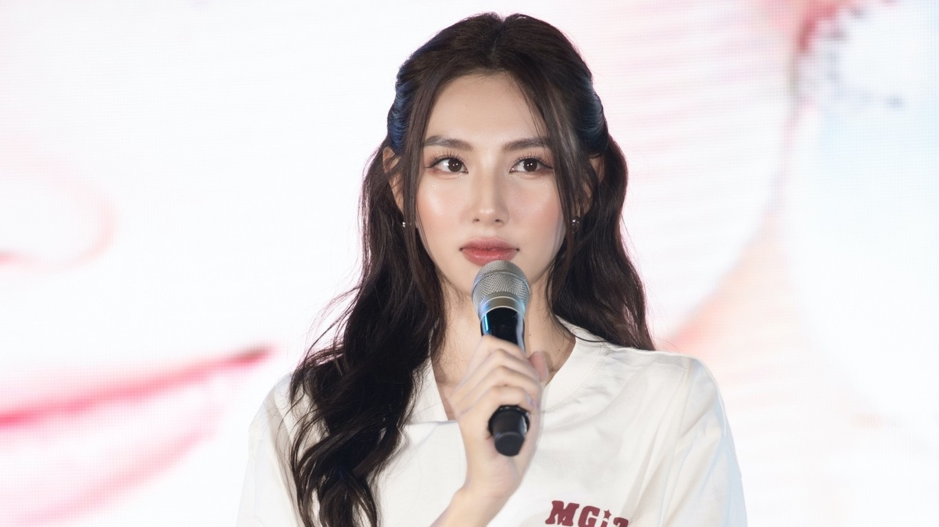 Ngọc Trinh gây quỹ ủng hộ đồng bào miền Trung, phản ứng trái ngược hoàn toàn hoa hậu Thùy Tiên? - Hình 4