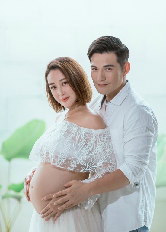 Nghiêm Khoan - Đệ nhất mỹ nam cổ trang được phú bà đòi bao nuôi, sự nghiệp lụi tàn sau khi kết hôn - Hình 16