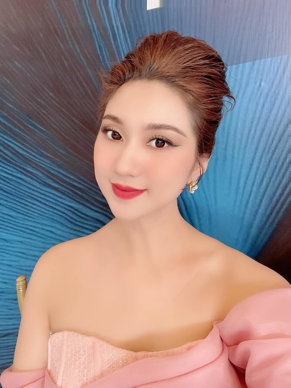 Cao Mỹ Kim: Nữ DV chia tay Bùi Anh Tuấn vì thay đổi quá nhiều, hủy hôn chỉ 1 tuần trước đám cưới - Hình 1