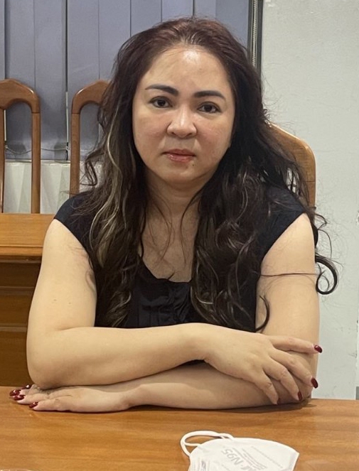 Bà Nguyễn Phương Hằng nhận thêm tin xấu sau khi bị bắt, Đàm Vĩnh Hưng đăng đàn vui vẻ hậu tố giác - Hình 1