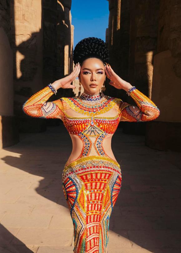 Lý Nhã Kỳ bị lộ ảnh thân mật bên người đàn ông lạ sau khi từ chối Thái Khoa: Hóa ra là người quen! - Hình 9