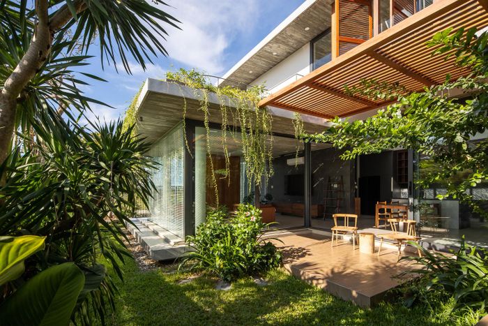 Biệt thự xanh như công viên giữa cố đô Huế - Hình 4