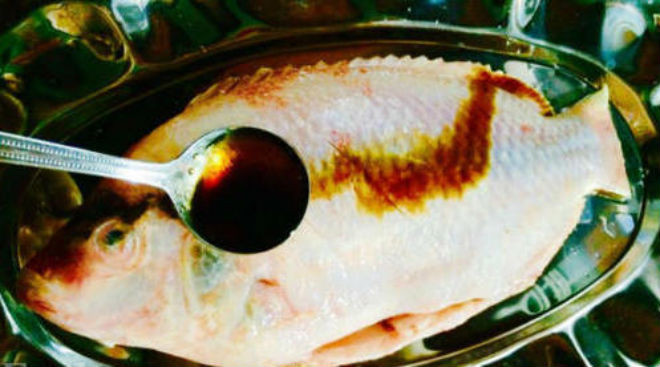 Cá nướng giấy bạc bằng bếp ga - cách nướng cá ngon và đơn giản nhất định bạn nên thử - Hình 2
