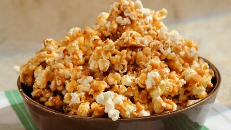 Cách làm bắp rang bơ bằng nồi chiên không dầu dễ làm tại nhà - Hình 1