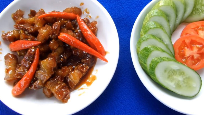 Cách làm thịt ba chỉ rim chua ngọt cho bữa cơm tối - Hình 9
