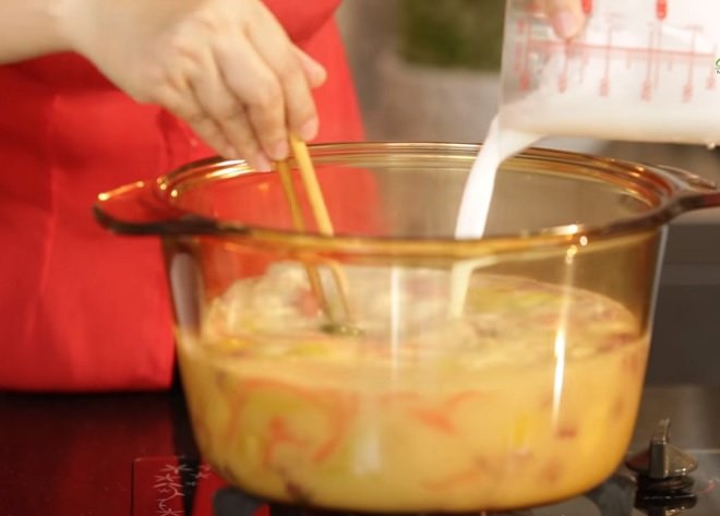 Cách nấu chè bà ba cốt đơn giản, thơm ngon chuẩn vị Nam Bộ - Hình 16