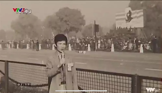 Hé lộ về người bố quyền lực của BTV Quang Minh ở VTV: 'Thế hệ vàng' dẫn chương trình Thời sự - Hình 4