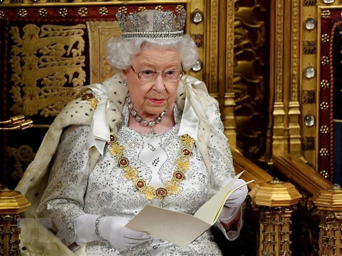 Nữ hoàng Elizabeth II băng hà: Hình ảnh cuối cùng bị rò rỉ, lịch trình tang lễ được thông qua - Hình 3