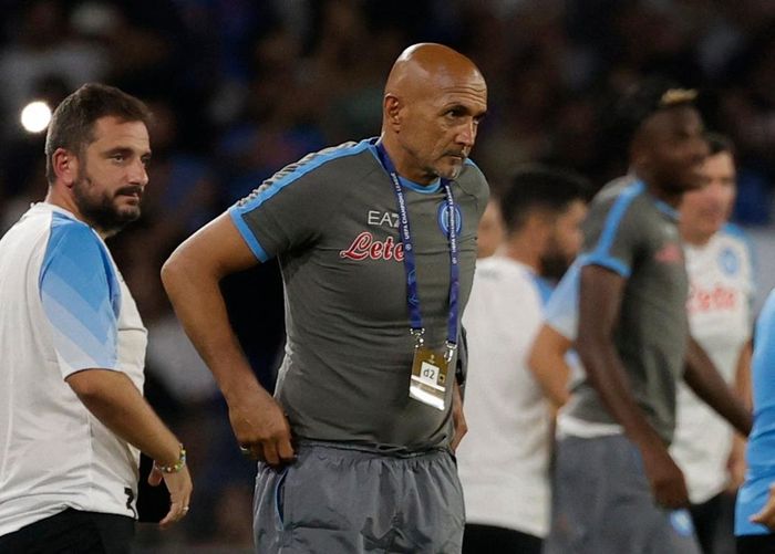 Ronaldo nói với Spalletti: Ông có muốn trở thành HLV của tôi? - Hình 1