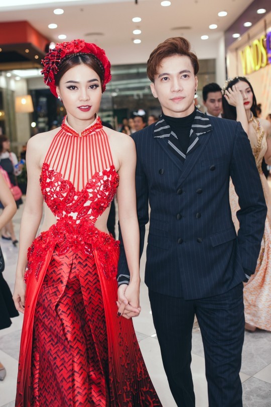 S.T Sơn Thạch luôn có cách đối xử đặc biệt với Ninh Dương Lan Ngọc - Hình 9