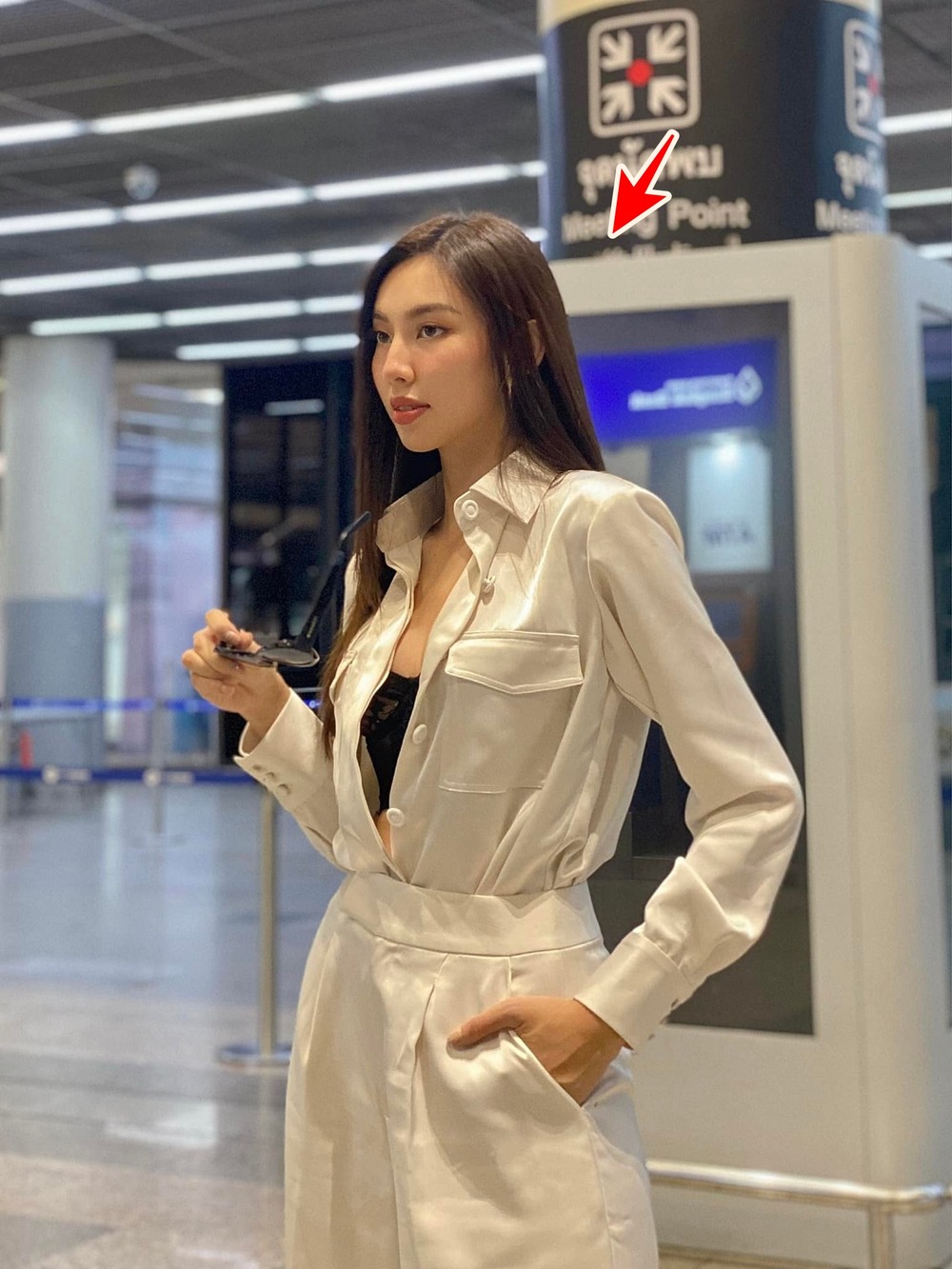 Thùy Tiên đón mùa Trung Thu 'bão tố', Quang Linh Vlog ở trạng thái trái ngược hoàn toàn - Hình 2