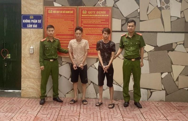 Triệt xoá điểm bán lẻ ma tuý tại vùng ven - Hình 1