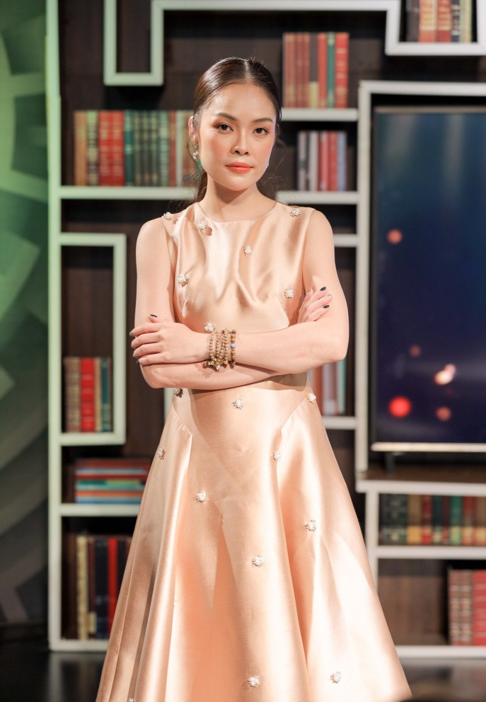 Dương Cẩm Lynh - Bị bạn trai phản bội vẫn chấp nhận tha thứ, tuyên bố sốc về chuyện mở lòng - Hình 6