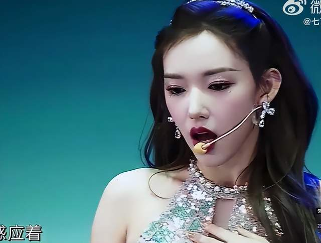 Dương Tử làm trò hề, hát nhép 'không hề giả trân, Dương Mịch được netizen khuyên đừng đi hát - Hình 5