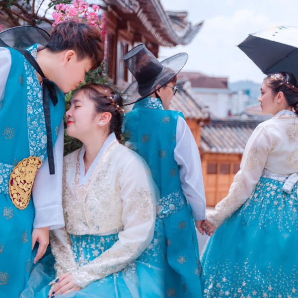 Mất chức Giám đốc, Thiện Nhân nay quyết trở lại con đường ca hát - Hình 2