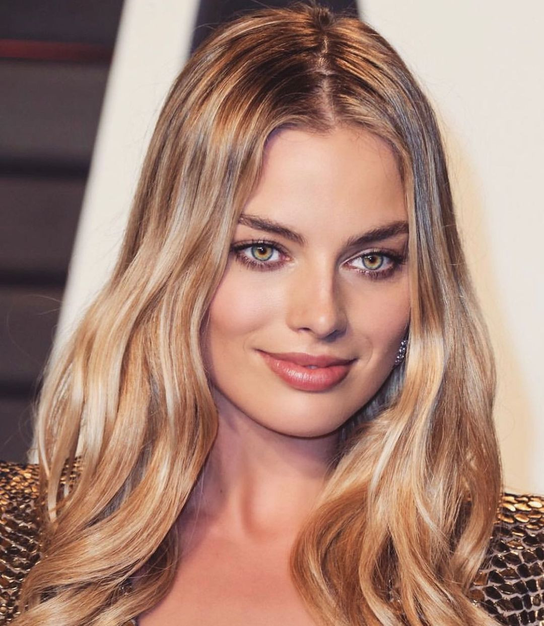 Nhan sắc tuyệt mỹ của nữ diễn viên được trả lương cao nhất 2022 - Hình 9