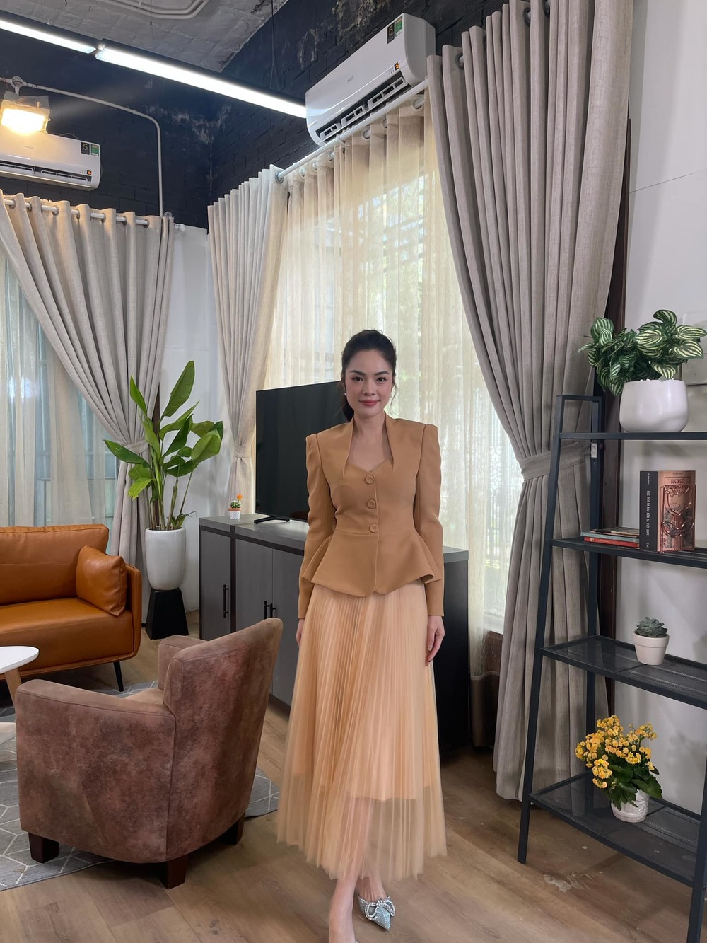 Phạm Việt Anh Khoa - NSX phim tài ba và mối tình lãng mạn đầy tiếc nuối với Dương Cẩm Lynh - Hình 11