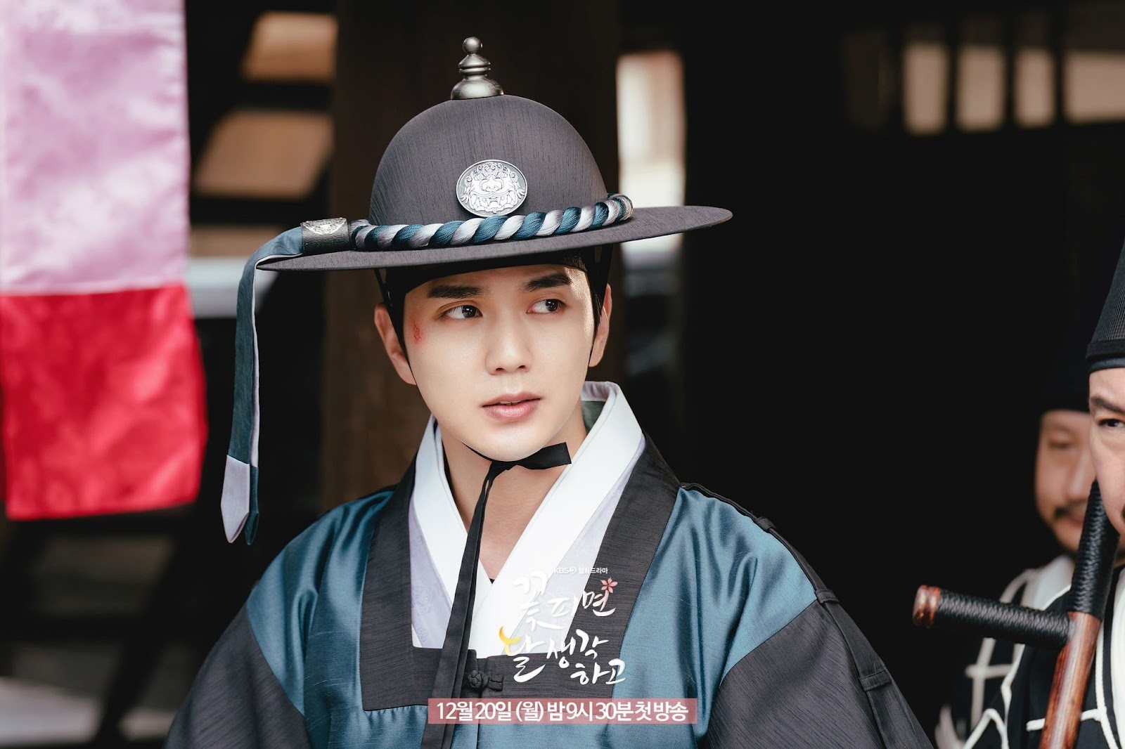 Yoo Seung Ho - Em trai quốc dân: Vào ngành từ năm 6 tuổi, sánh đôi cùng loạt mỹ nhân đình đám xứ Hàn - Hình 3