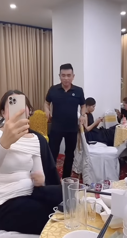 Lindo đi chuyến bay sau về Việt Nam, Tiến Nguyễn Vlog trổ tài nhảy xương khớp trong tiệc tất niên - Hình 5