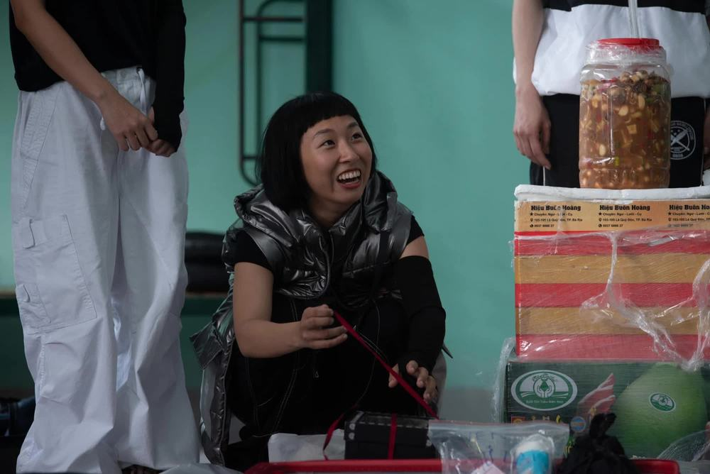 Trang Hý gây tranh cãi vì hành động kém duyên trong Sao Nhập Ngũ, còn đòi kết đôi cùng binh sĩ - Hình 6
