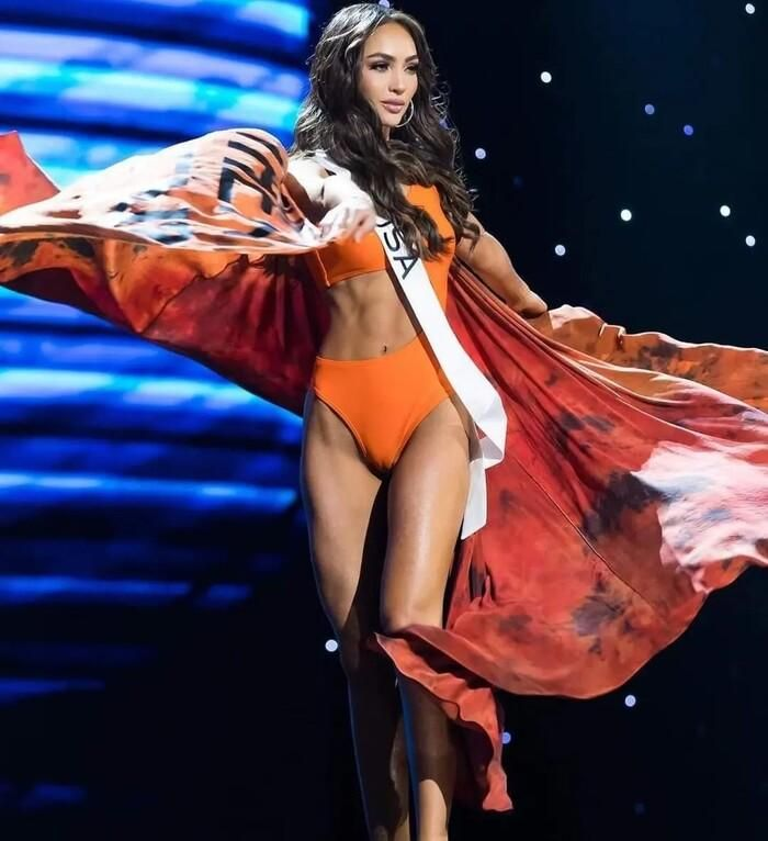 Chung kết Miss Universe: Hoa hậu Mỹ bị tố gian lận, Harnaaz Sandhu vấp té ở màn final walk - Hình 8