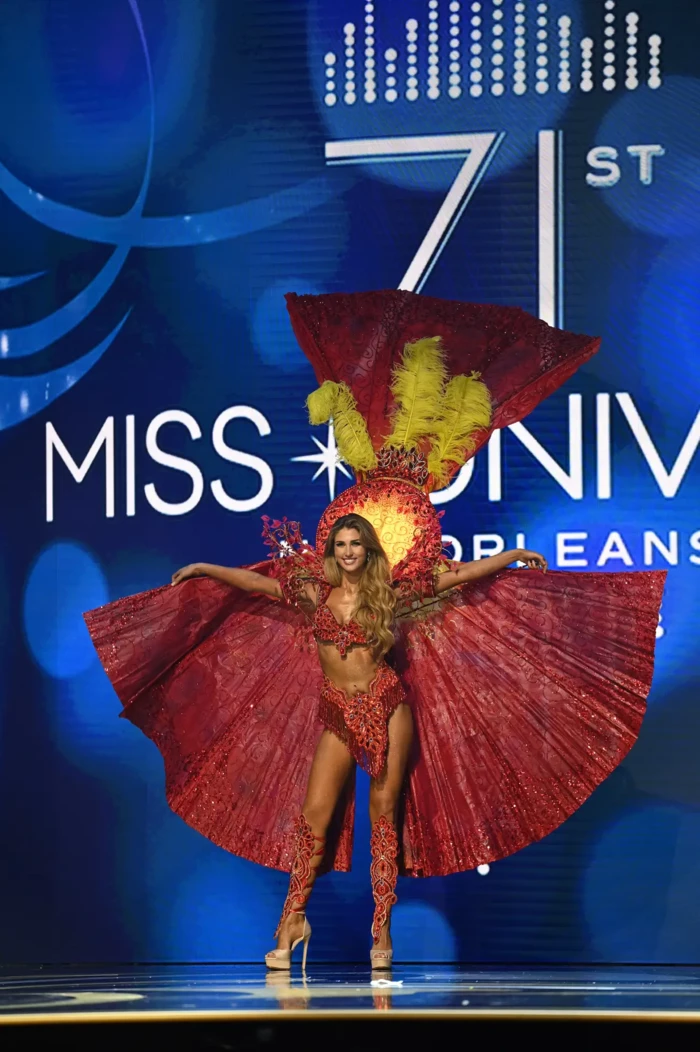 Chung kết Miss Universe: Hoa hậu Mỹ bị tố gian lận, Harnaaz Sandhu vấp té ở màn final walk - Hình 10