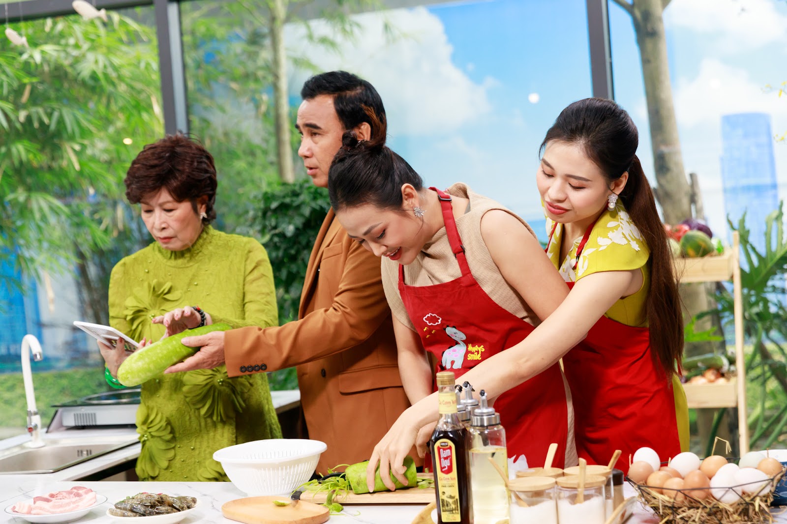 'Độc lạ mẹ chồng' NSƯT Kim Phương bị nàng dâu Trà Ngọc 'bóc phốt' - Hình 7