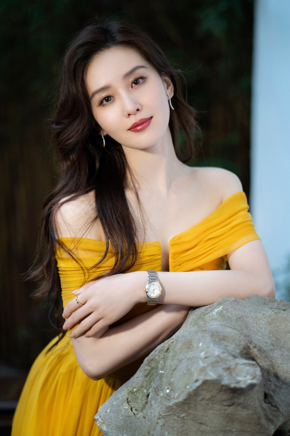 Dương Dung: Bỏ vai vì chán makeup, vừa đạt thành tích khiến Triệu Lệ Dĩnh đuổi theo không kịp - Hình 7