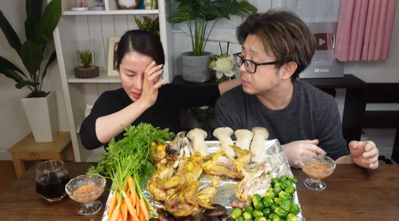 Bà Nhân Vlog bức xúc, tuyên bố cạch mặt bạn thân vì bị chơi xấu, netizen gọi tên Quỳnh Trần JP? - Hình 5